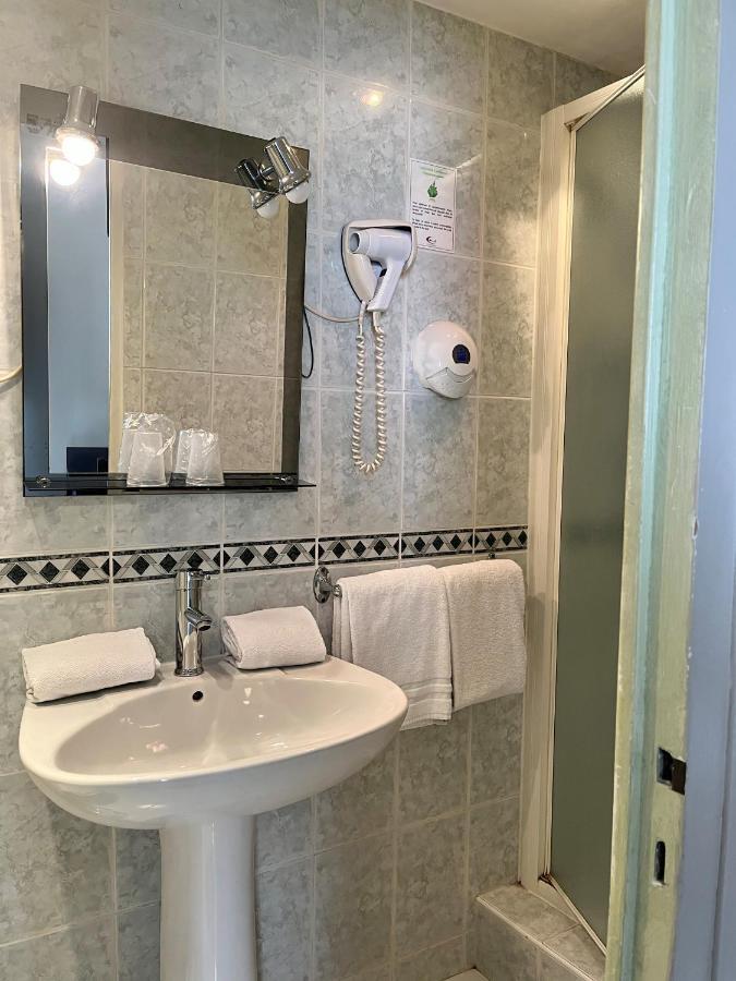 Hotel Le Thurot Ντιζόν Εξωτερικό φωτογραφία