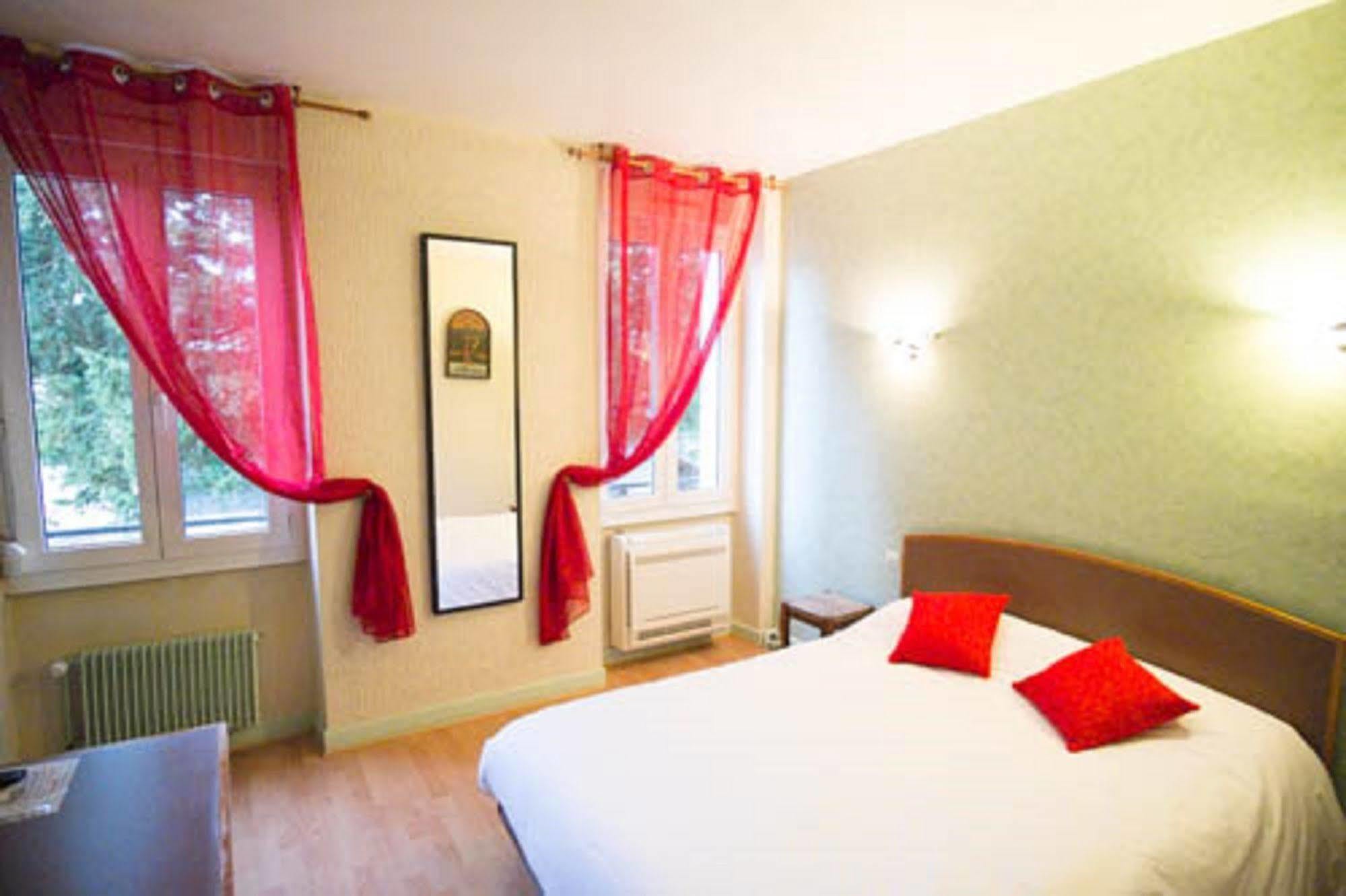 Hotel Le Thurot Ντιζόν Εξωτερικό φωτογραφία